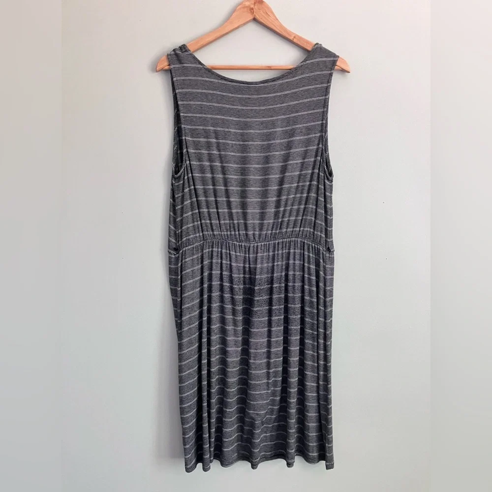 MERONA Black and White Striped  V-Neck Midi Tank Dress Size XL - Picture 6 of 11